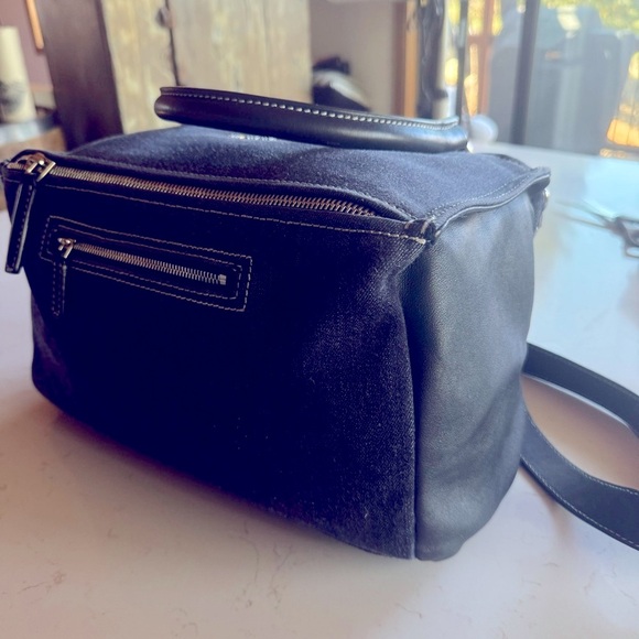 GIVENCHY “Pandora” Denim/Leather Bag Excellent condition!! Size Medium - Picture 6 of 13